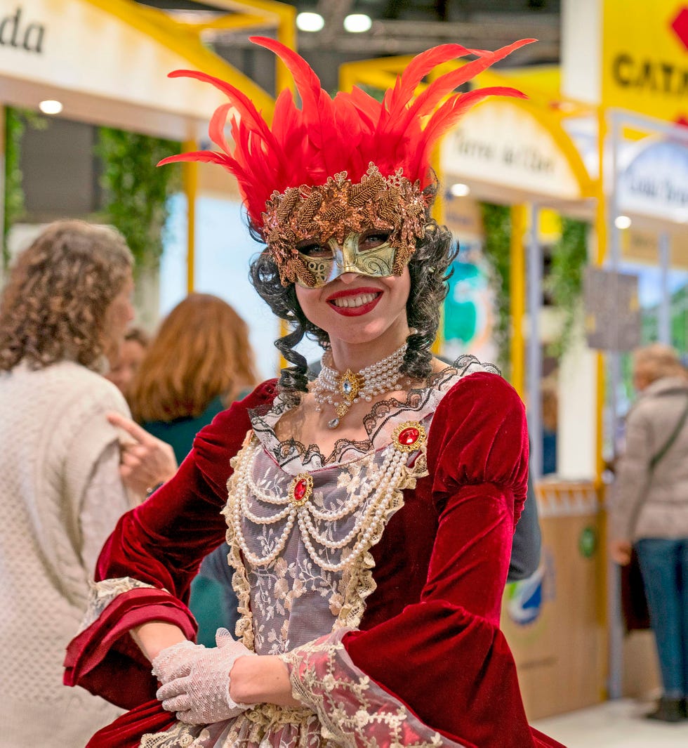 a woman wearing a carnival costume seen in fitur tourism fair 2023 at ifema on the second day of the fair fitur takes place over five days and hosts professionals from the tourism sector and those interested in the sector's latest tendencies the 2023 edition includes guatemala as its partner country and the tourist offer of more than 130 countriesfitur tourism fair 2023 in madrid, spain 19 jan 2023