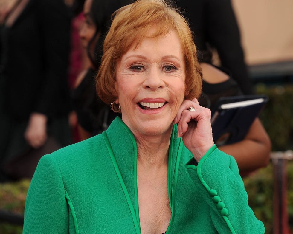 Carol Burnett Ear Pull - Why Carol Burnett Tugs Her Ear