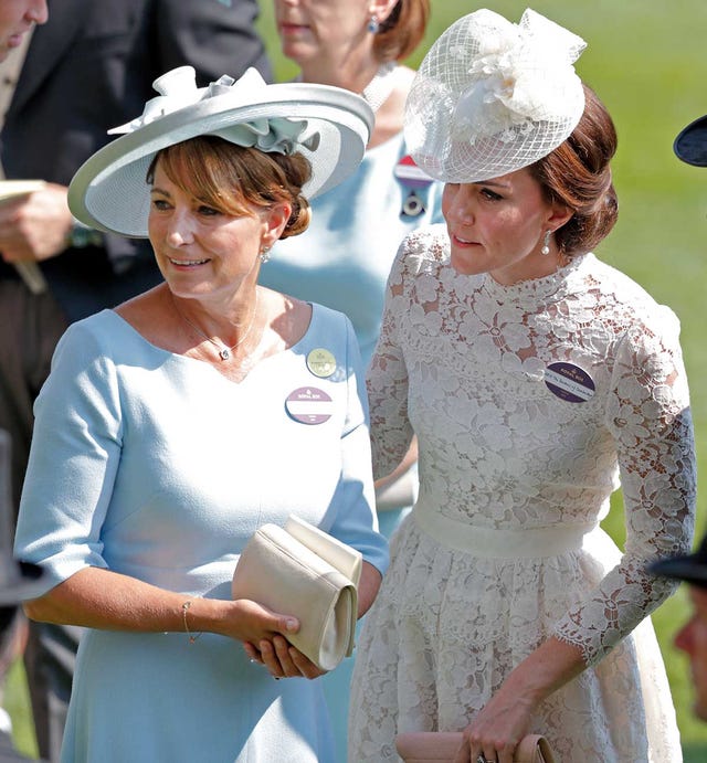 Kate Middleton y su madre Carole