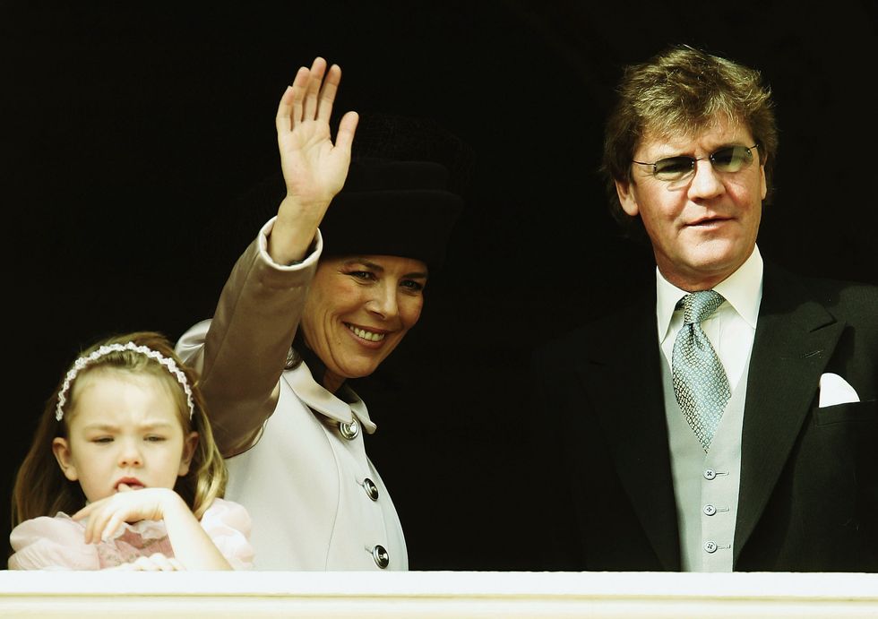 monte carlo, monaco  november 19  l r princess alexandra with her mother princess caroline and father prince ernst august of hanover stand at the balcony as part of the national day celebrations on november 19, 2004 in monte carlo, monaco photo by pascal le segretaingetty images