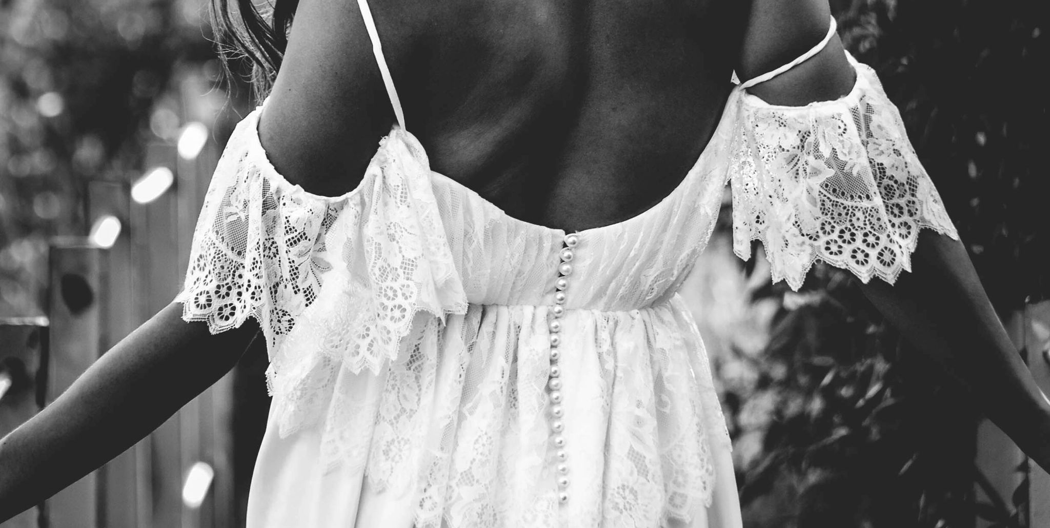 White, Photograph, Shoulder, Clothing, Beauty, Dress, Black-and-white, Photo shoot, Photography, Monochrome photography, 