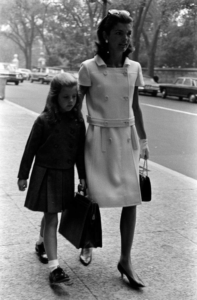 jacqueline kennedy and caroline kennedy on the first day of school, new york 15 sep 1965