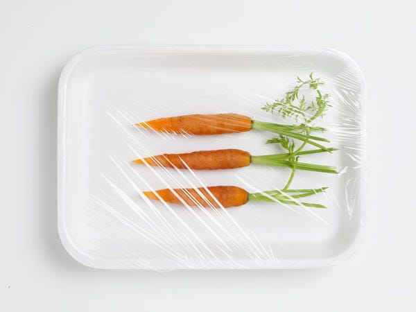 Carrot, Baby carrot, Food, Dish, Cuisine, Plate, À la carte food, Ingredient, Fast food, Dishware, 