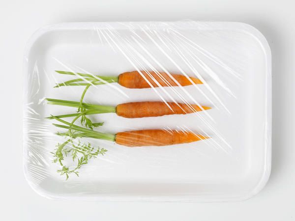 Carrot, Baby carrot, Food, Plate, Dish, Cuisine, À la carte food, Dishware, Smoked salmon, Vegetable, 