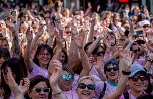 carrera de la mujer