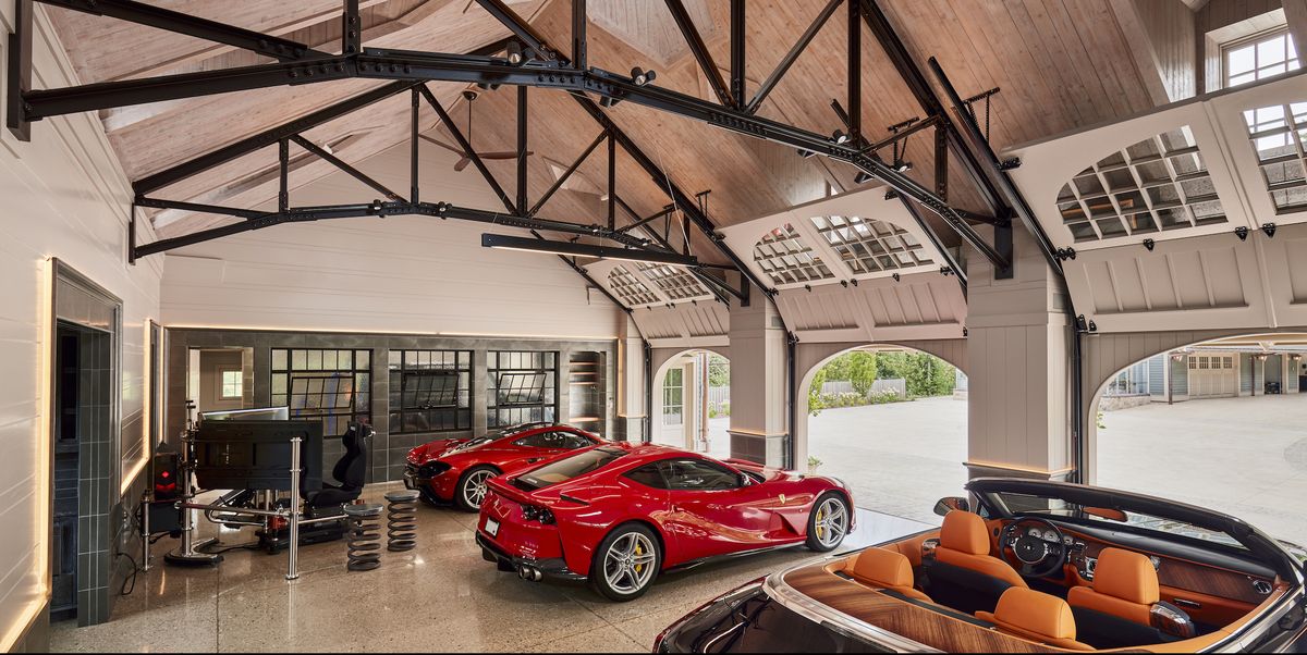 This Dream Garage Is a Four-Bay Carriage House