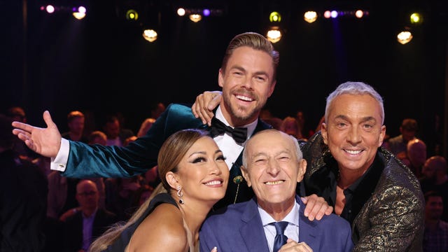 Dancing with the Stars pays tribute to Len Goodman