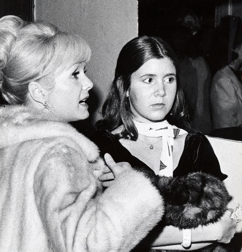 carrie fisher joven madre