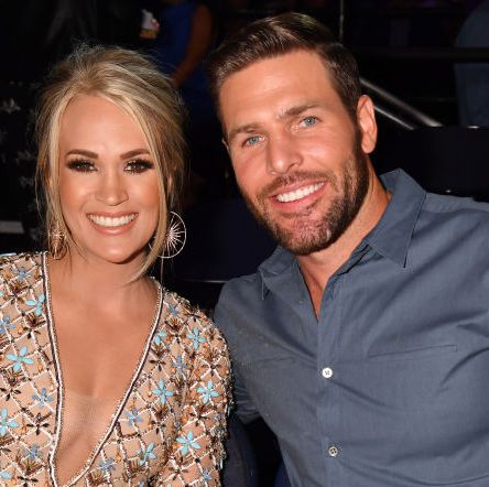 Carrie Underwood's Friends Want Her To Focus On Her Marriage