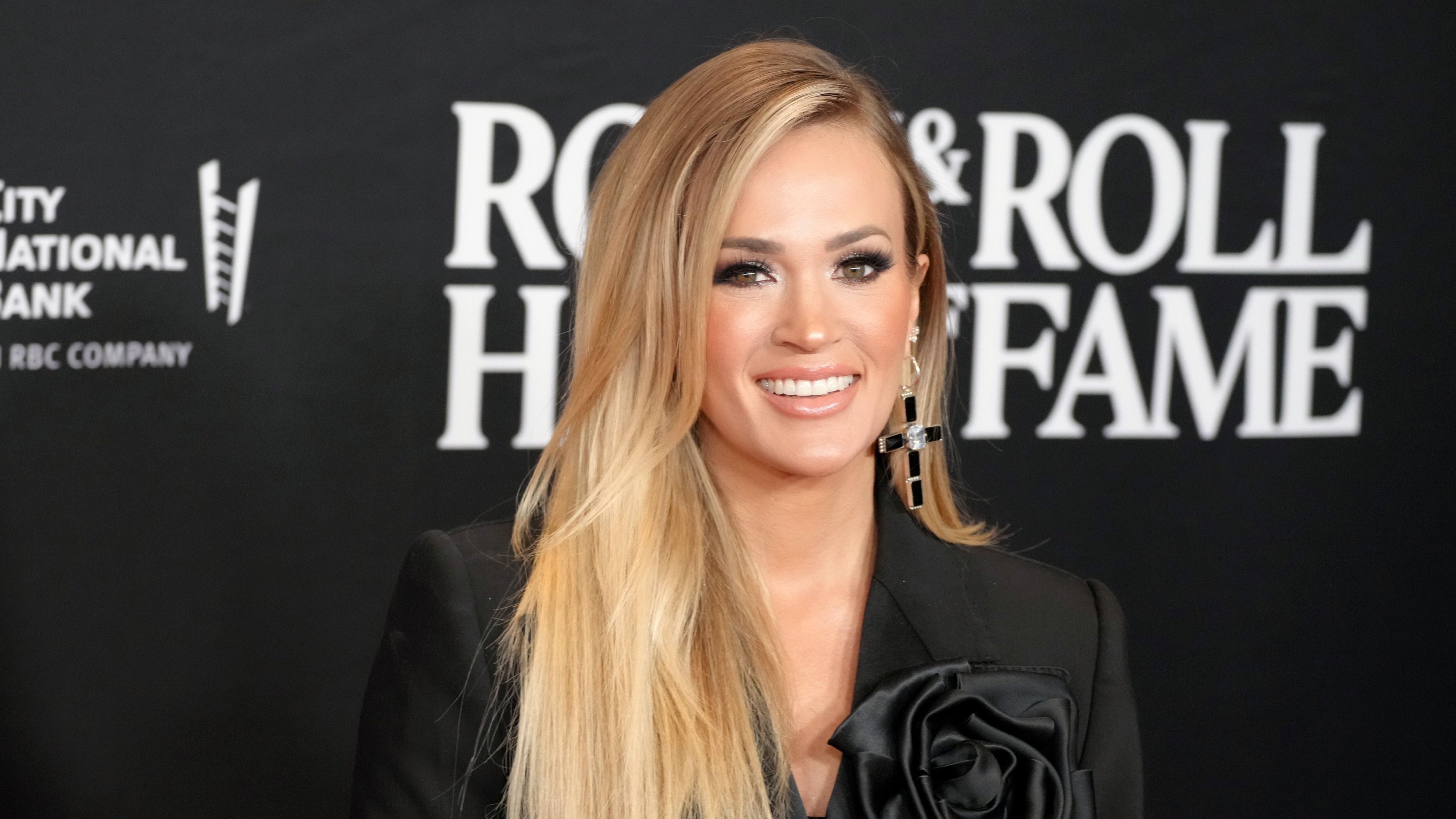 Carrie Underwood to launch activewear line