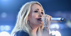 carrie underwood miscarriages