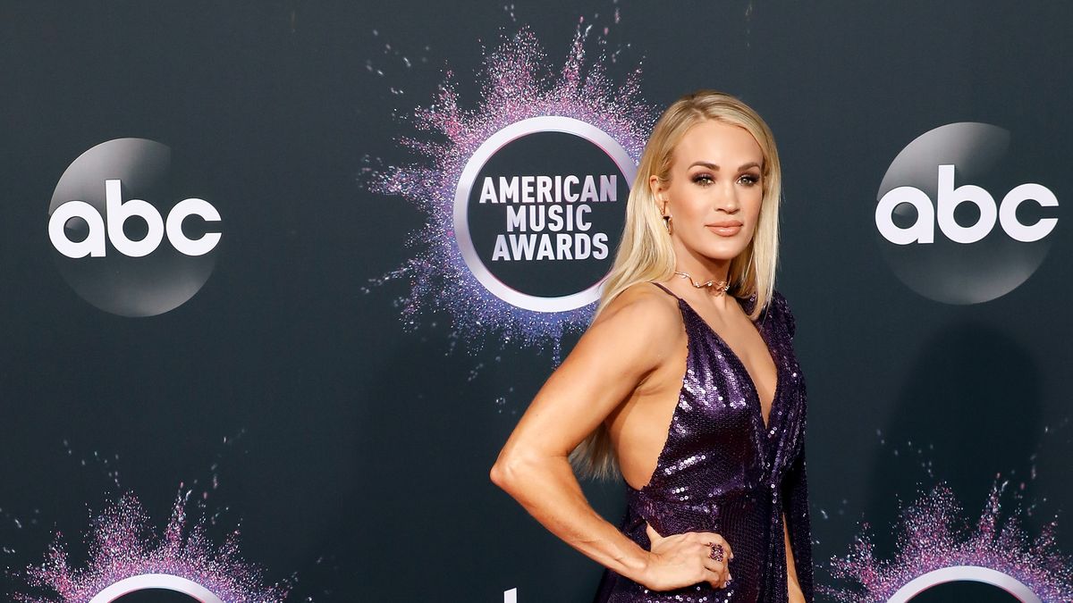 Carrie Underwood's Birthday: Celebrate With Her Best Red Carpet