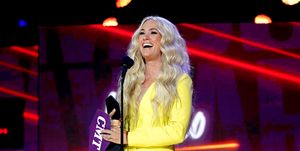 Carrie Underwood Style File  Her Best Red Carpet Looks Of All Time