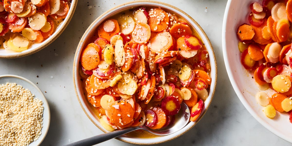 preview for Carrot Coin Salad Is A Crisp, Fresh Way To Switch Up Your Salad Game
