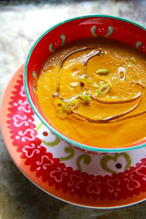 carrot curry soup with green onions