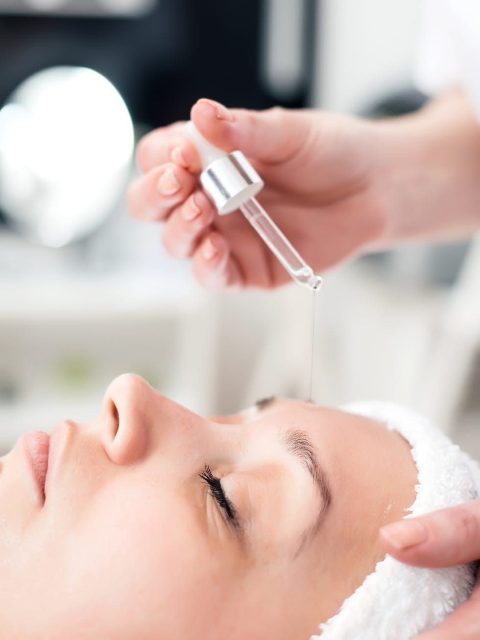 Carrying out Cosmetological Procedure