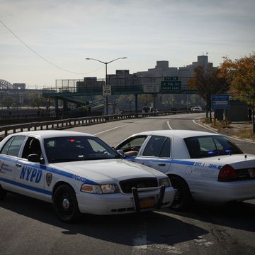nypd officer shot and killed during pursuit in east harlem