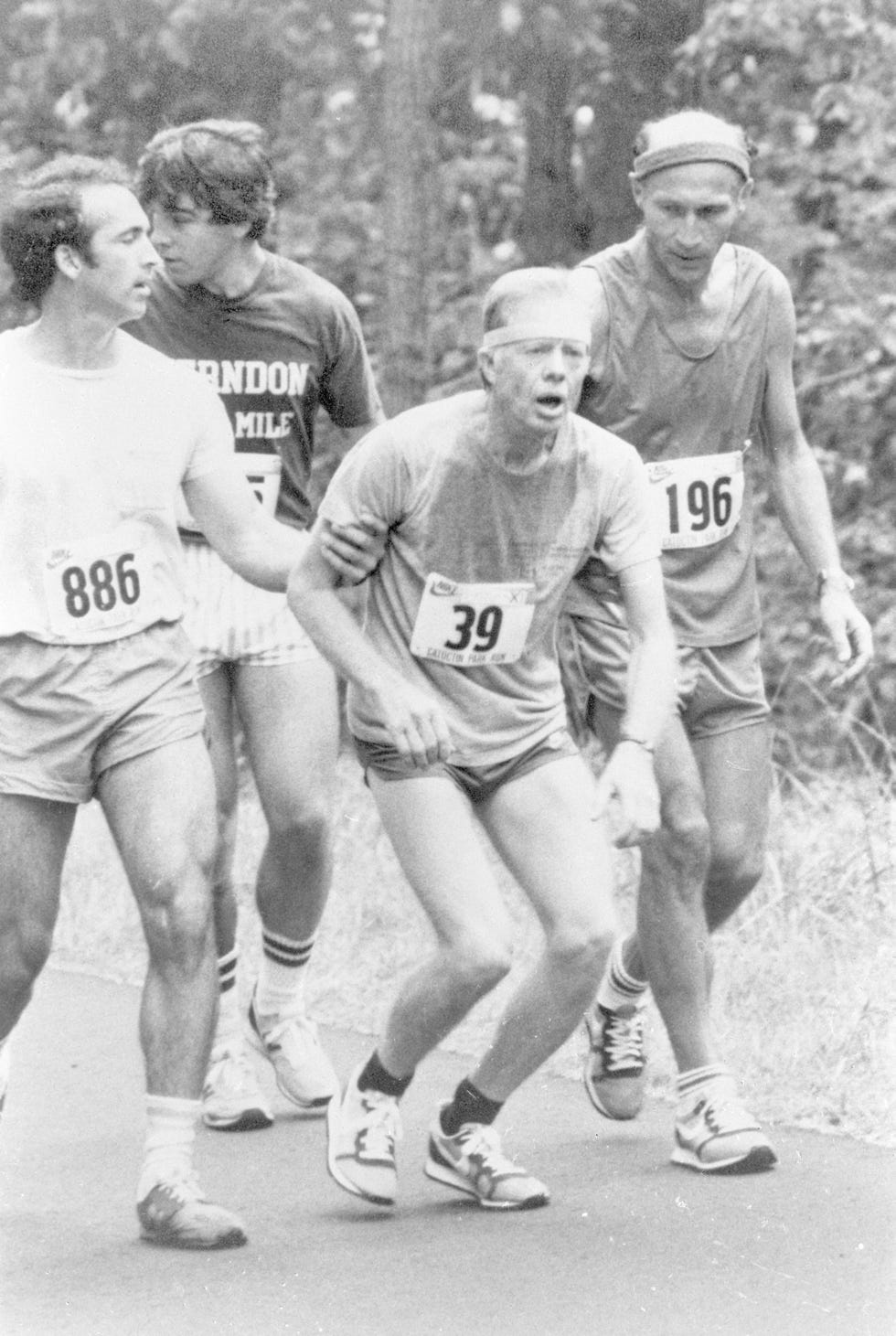 president jimmy carter collapses during a 10k at camp david