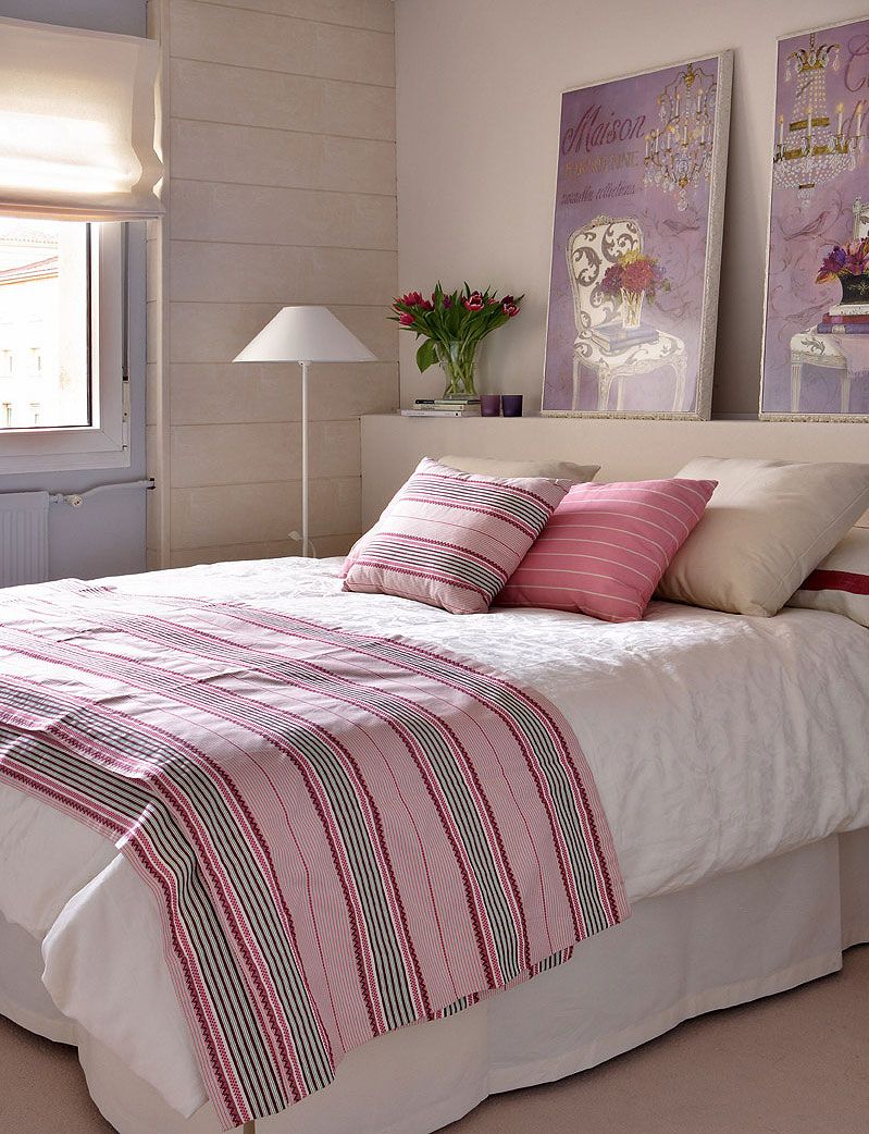 Bed, Bedroom, Furniture, Bedding, Bed sheet, Pink, Room, Bed frame, Pillow, Duvet cover, 