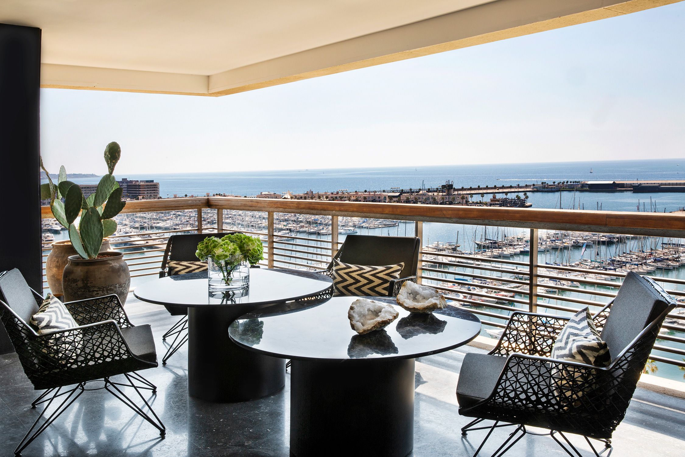Explora nuevas ideas para tu balcón o terraza