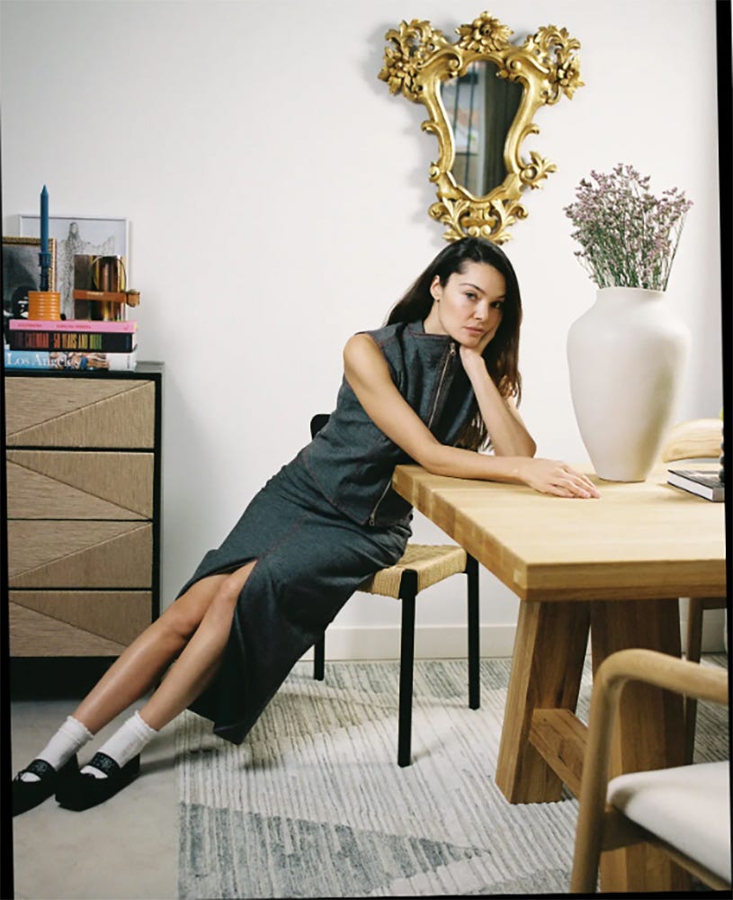 la casa de la actriz ana rujas tiene una decoracion vintage y en estilo nordico