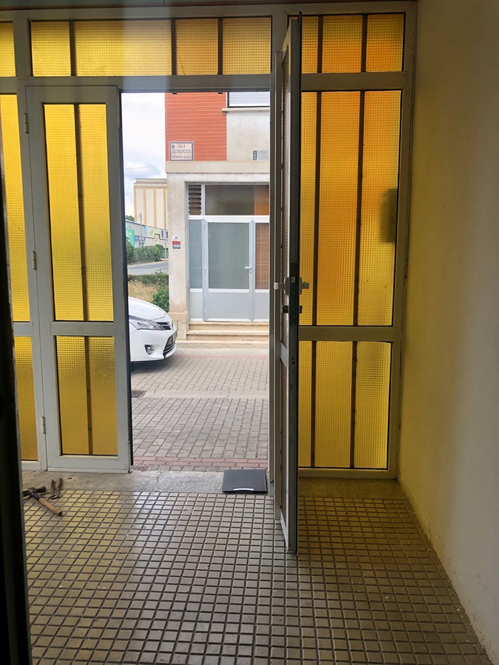 puerta de entrada antes de la reforma