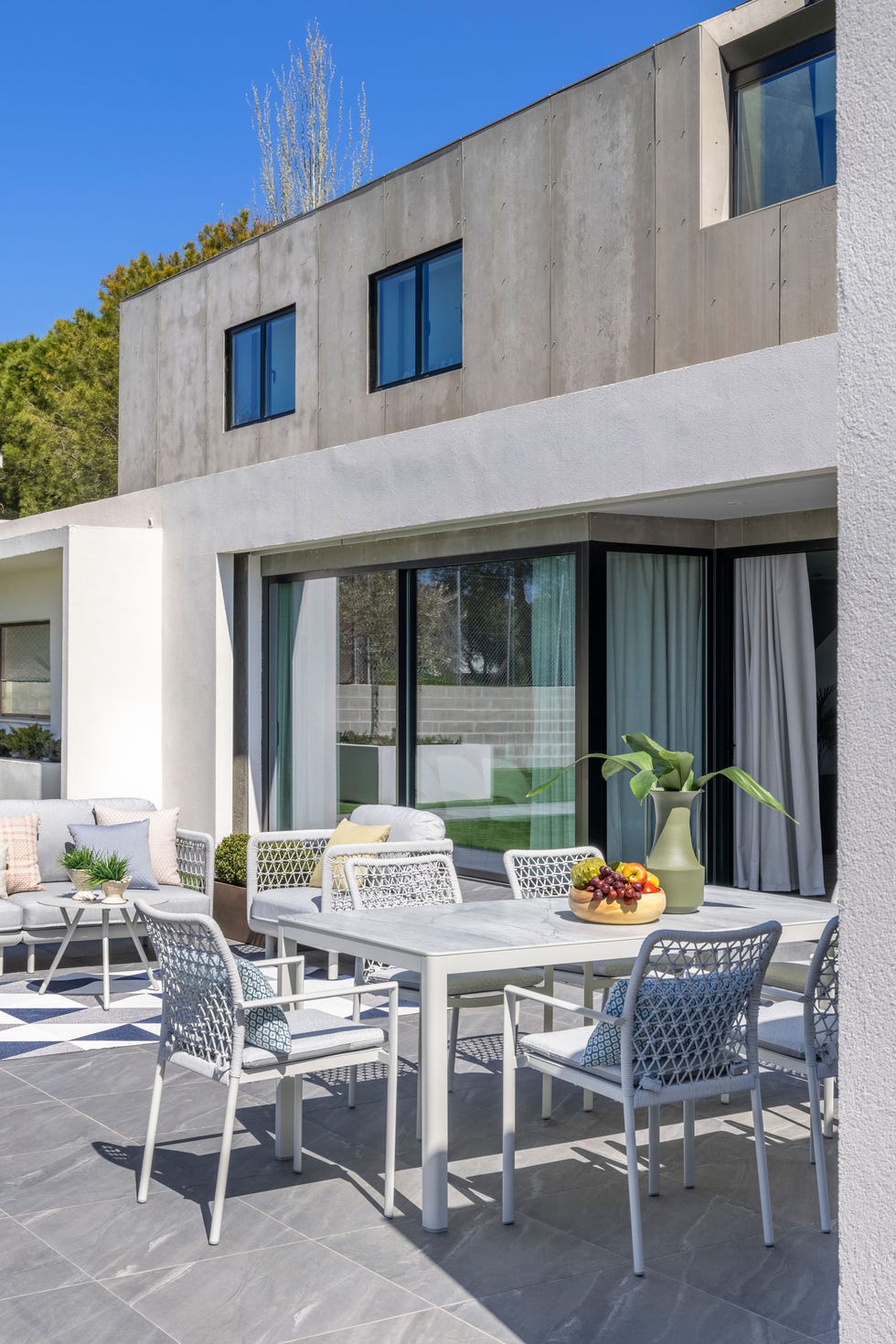 comedor de exterior y zona de asientos
