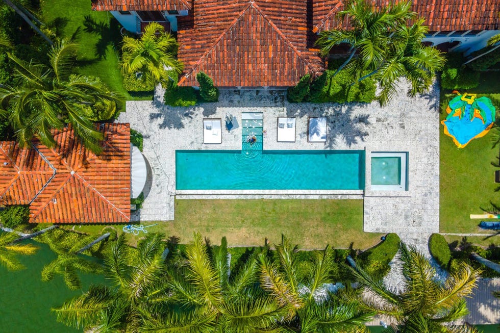 vista aérea de la piscina