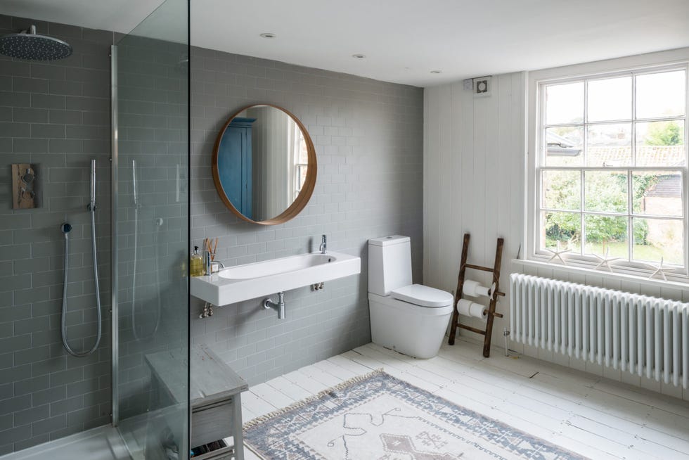 baño de estilo rústico moderno con ducha de obra