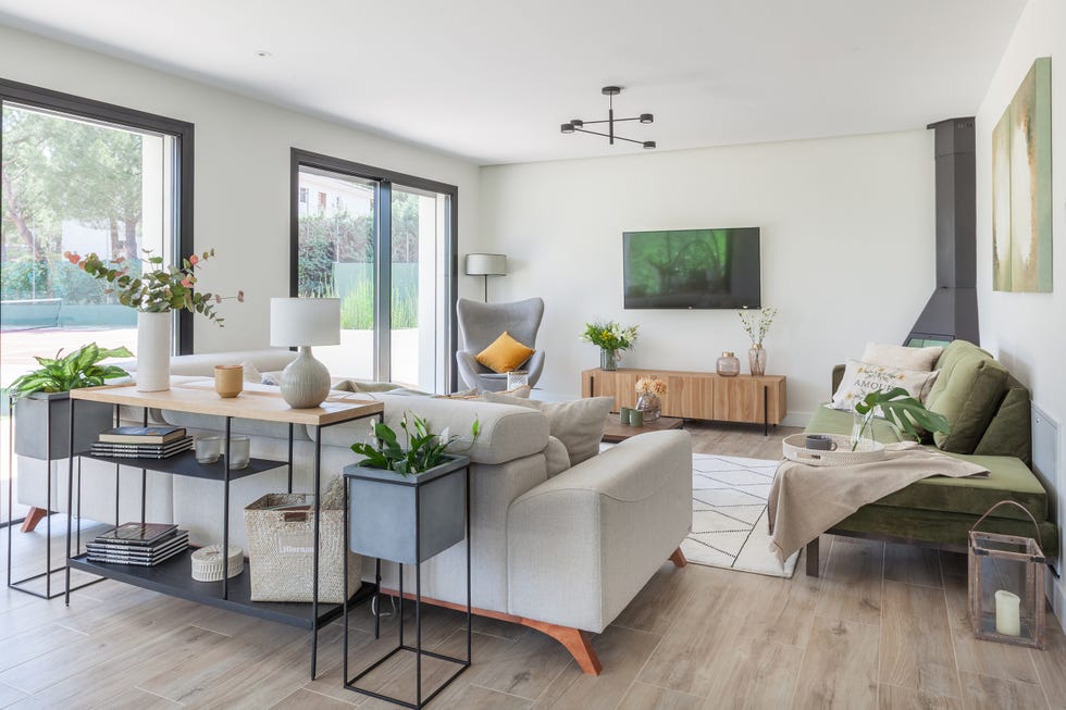 salón abierto con muebles modernos