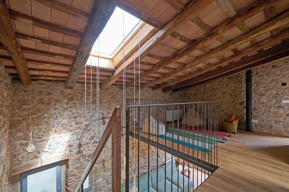 sala de estar abuhardillada
