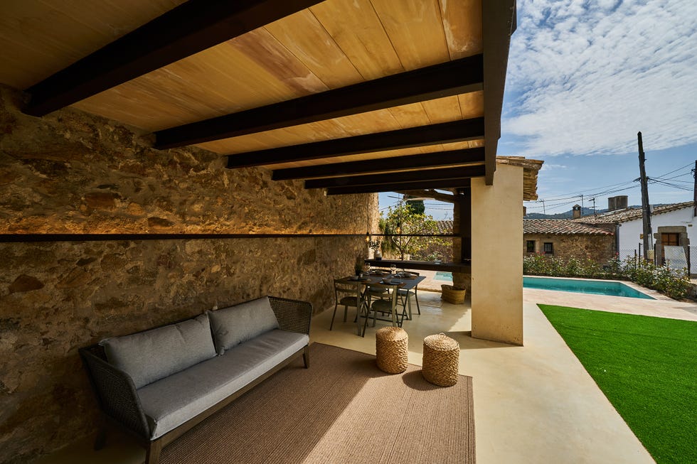 casa de pueblo rehabilitada con piscina
