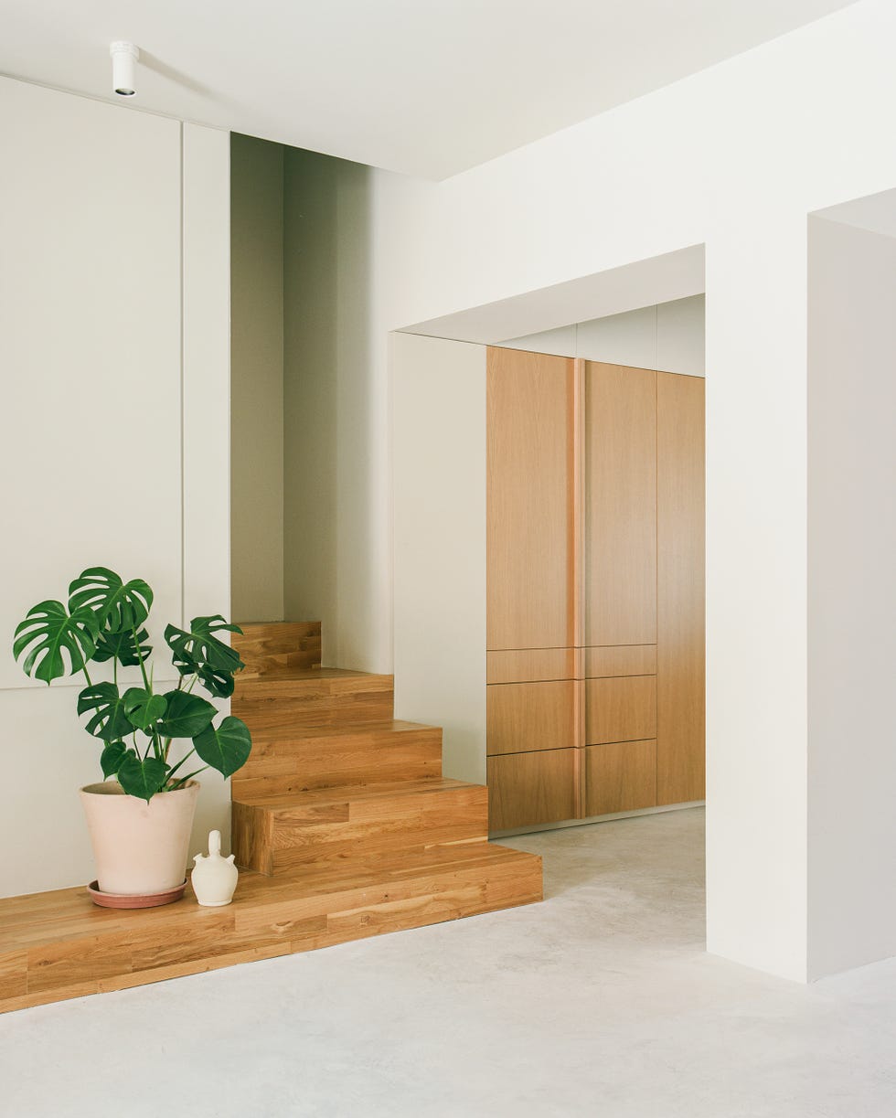 escalera de madera