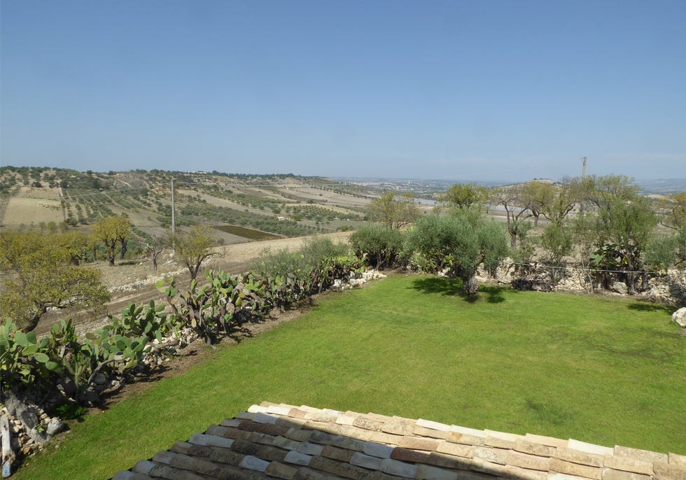 Rehabilitación de una antigua casa de campo en Sicilia