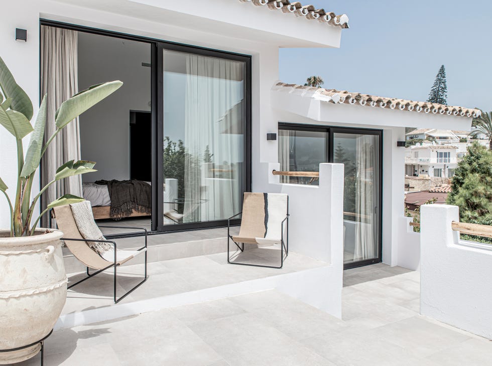 terraza con zona de asientos