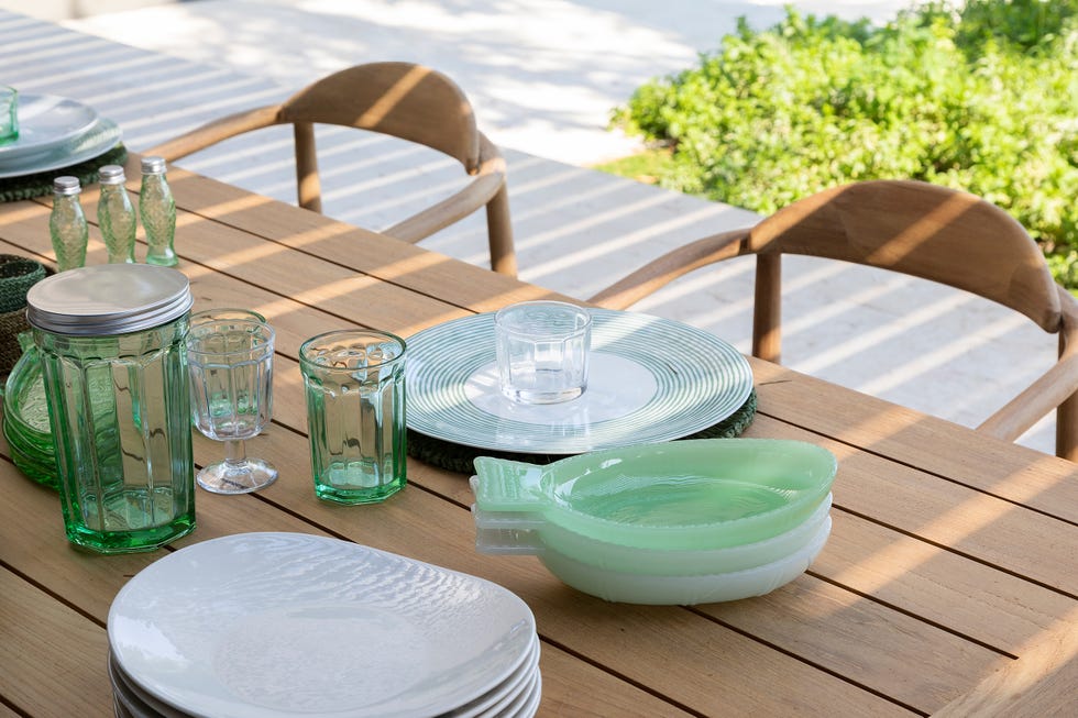 mesa de comedor de exterior