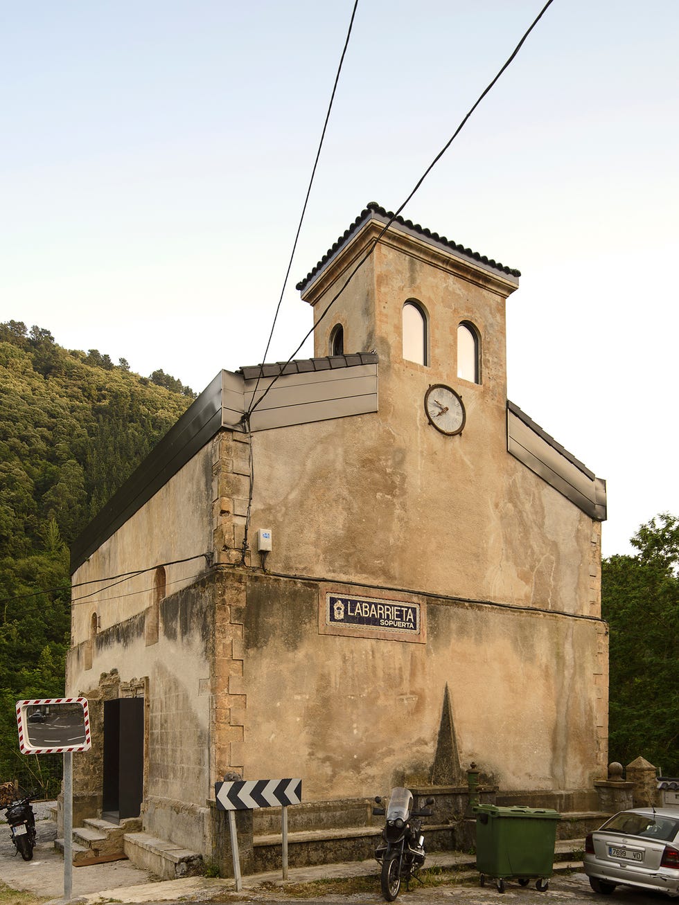 La iglesia de Tas en Sopuerta