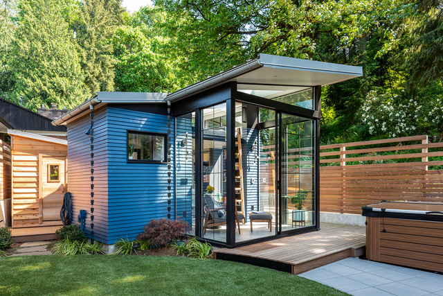 Casa modular en el jardín