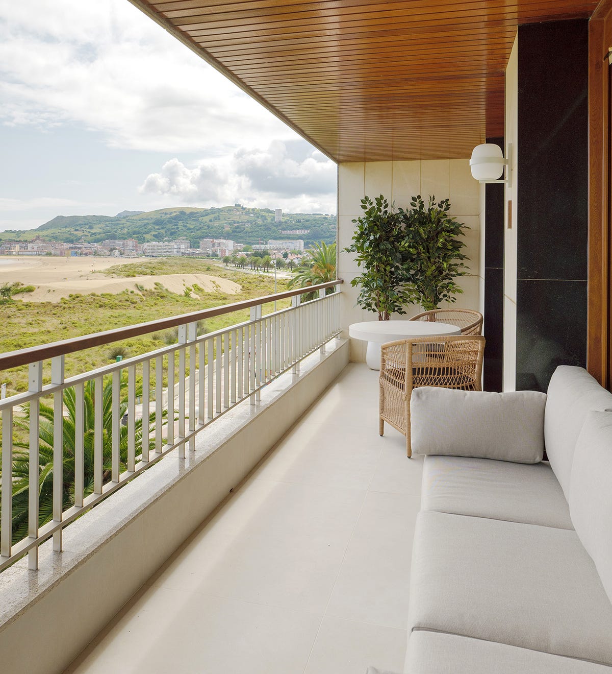 casa en la playa de laredo con terraza