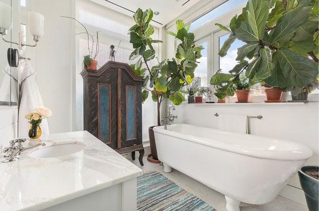 la casa de meryl streep en nueva york tenía cuatro dormitorios, con cinco baños y terraza exterior