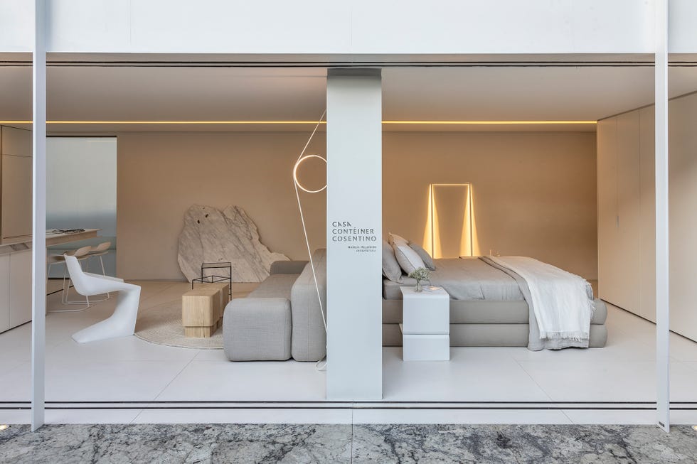 casa modular de diseño sostenible en color blanco