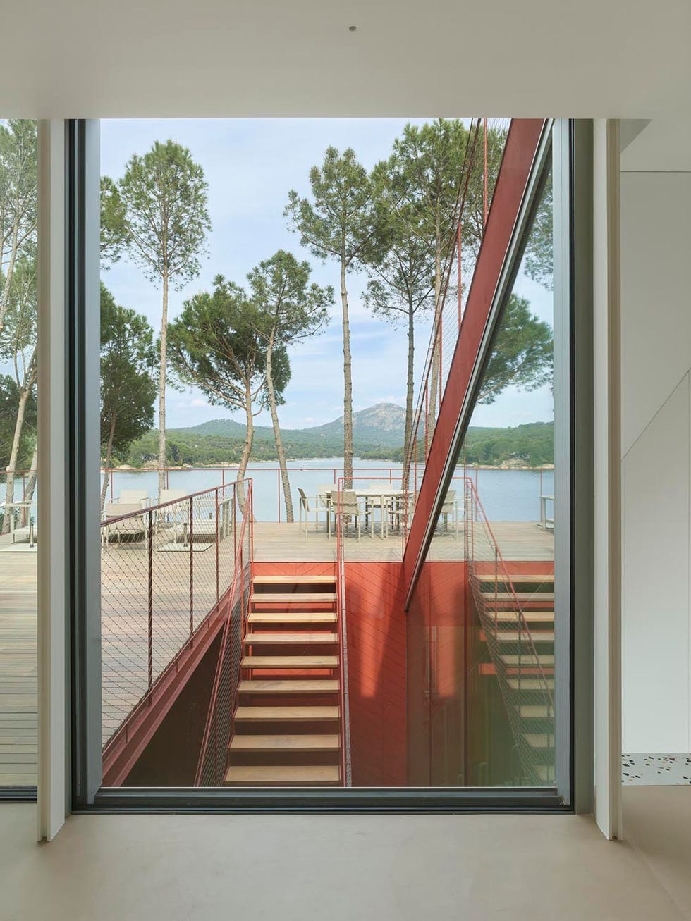 casa en rojo es una ha sido premiada por su arquitectura