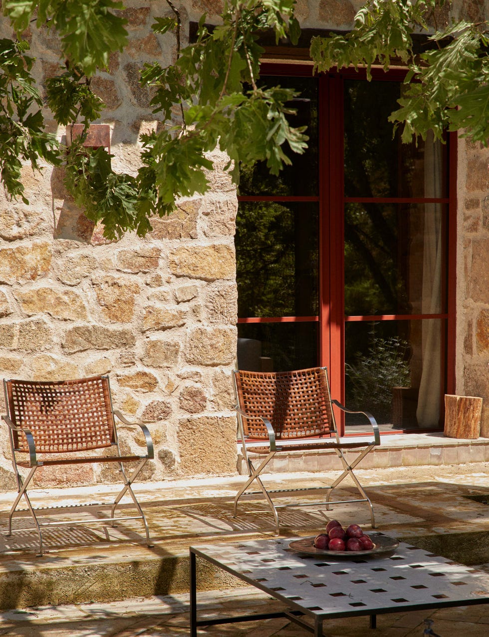 casa de piedra en la sierra de gredos: exterior