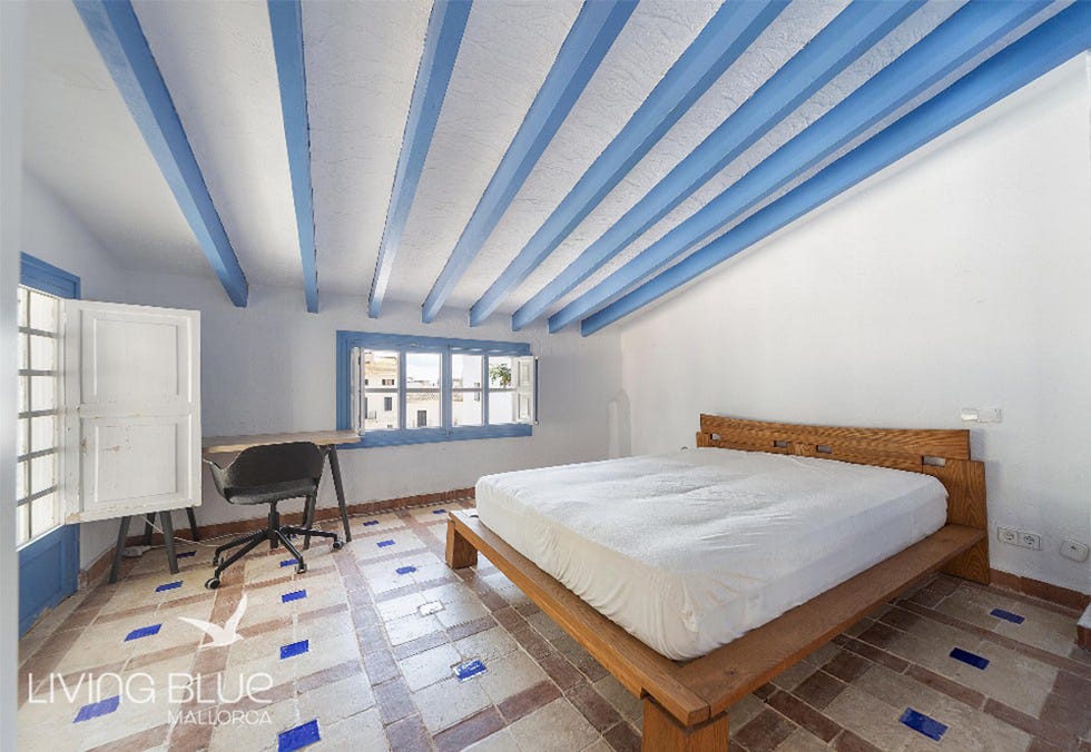 tita cervera vende una preciosa casa modernista en mallorca