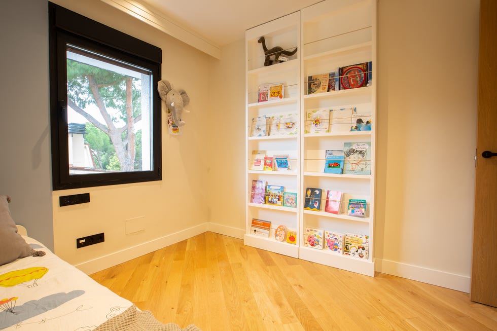 librería infantil como separador de ambientes