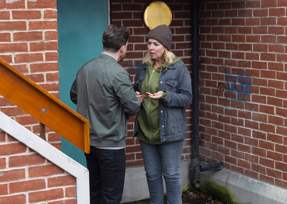 cassie plummer with a dealer in coronation street