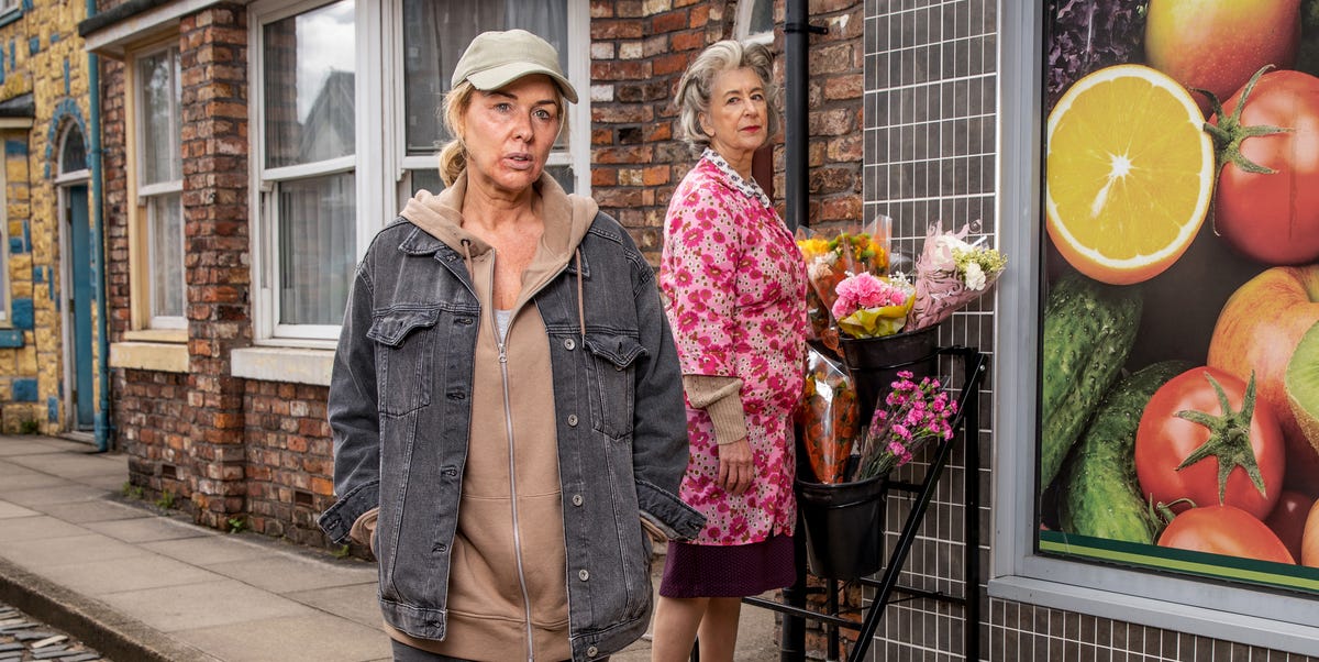 Coronation Street star Claire Sweeney explains Cassie's huge new decision