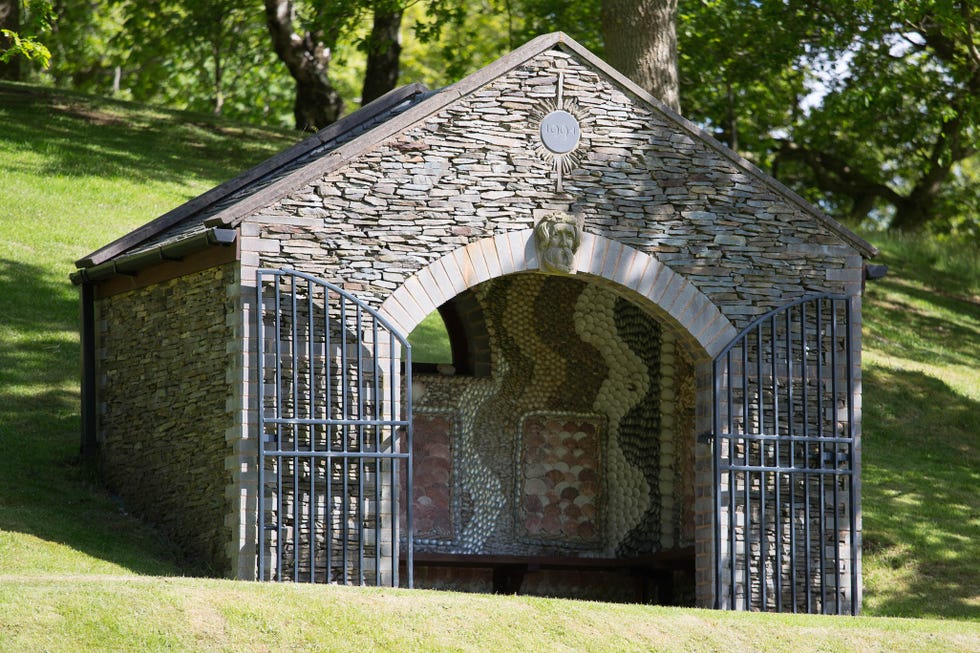 Castell Gyrn - 6 bedroom castle in Wales