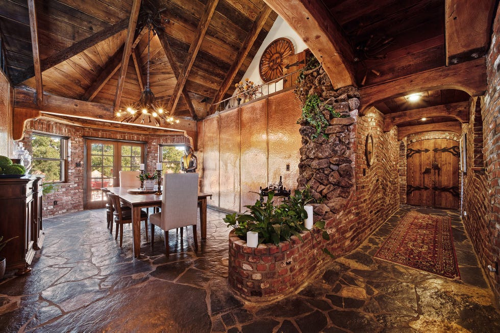 Comedor del Castillo del Álamo en California