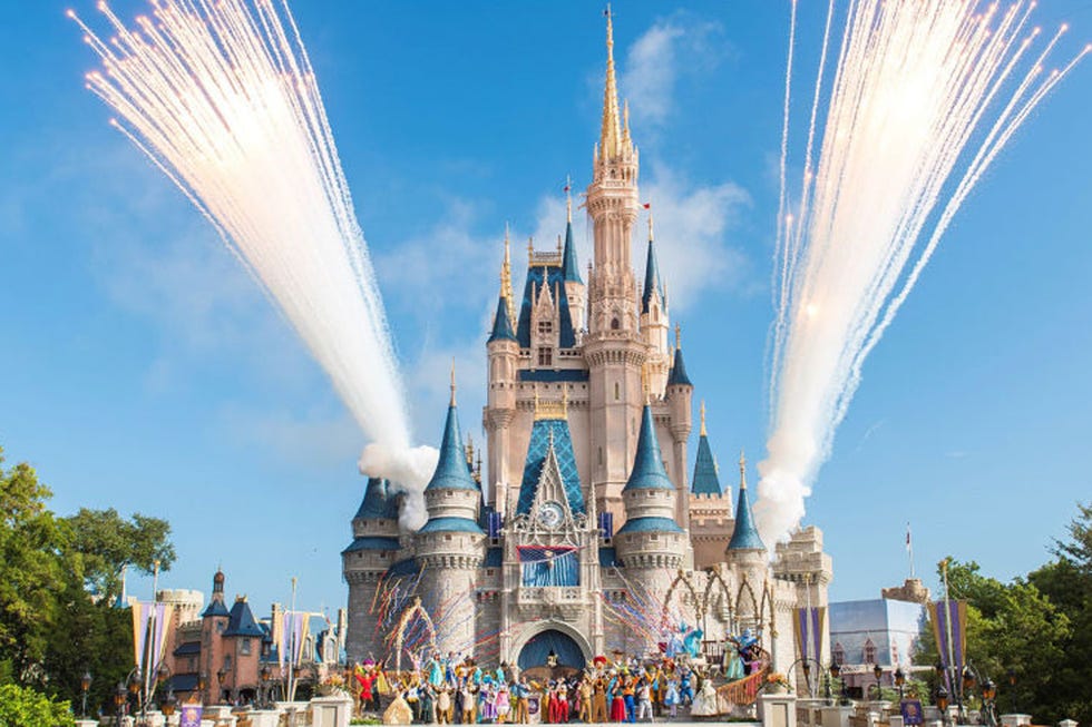 Walt disney world, Amusement park, Landmark, Recreation, Park, World, Architecture, Sky, Tourist attraction, Spire, 